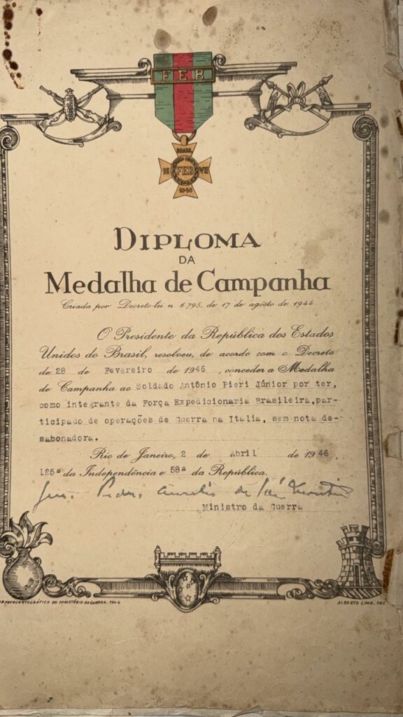 alt="cidadania italiana por descendência — pracinha Antonio Pieri Junior FEB - diploma medalha da campanha"