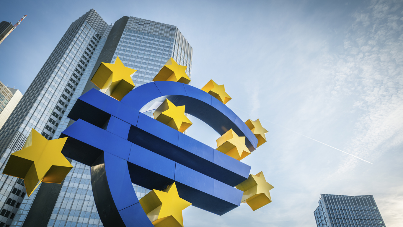 alt="Blue Card europeu"