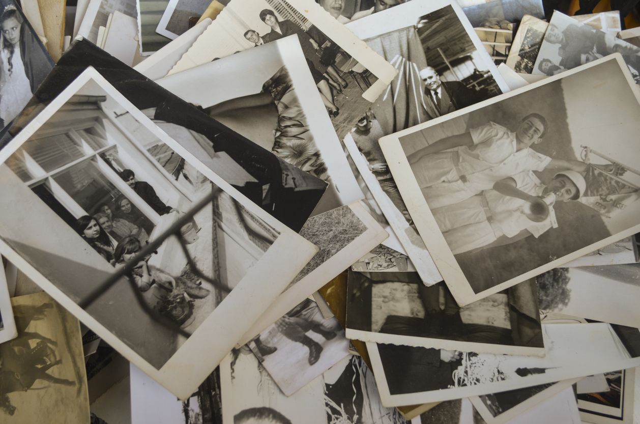 alt="FamilySearch"