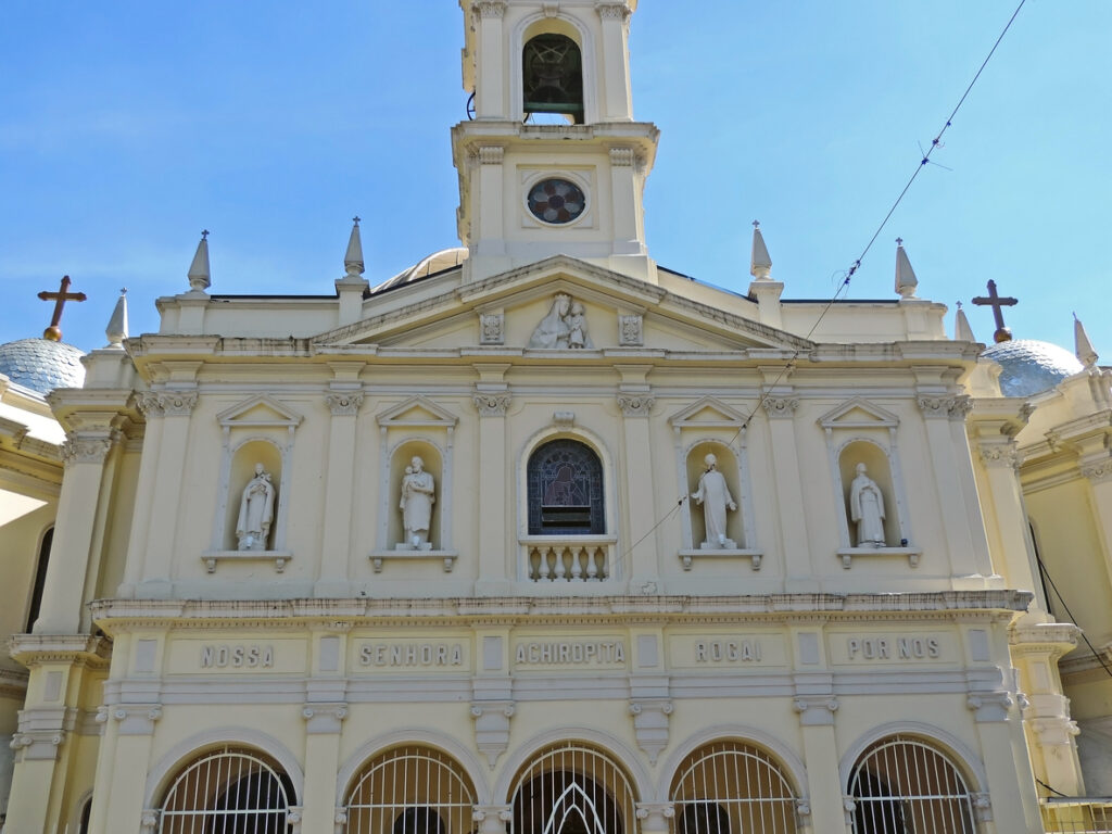 alt="10 lugares italianos em são paulo paróquia nossa senhora achiropita"